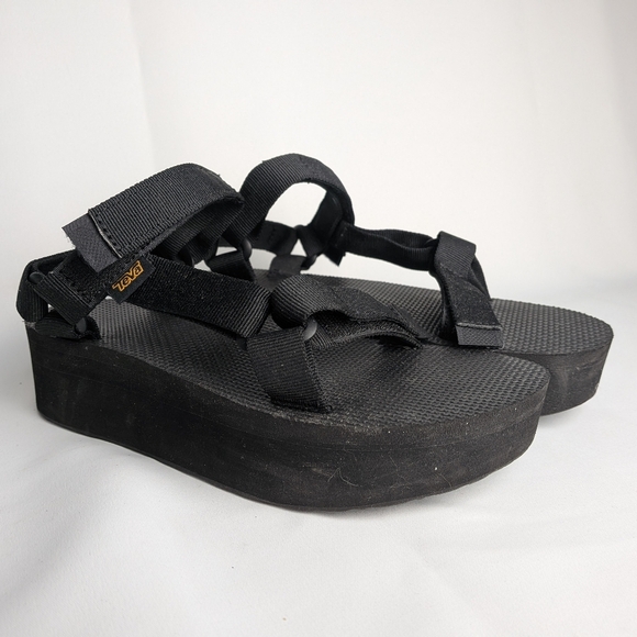 TEVA Platform Straps Sandals Size 7 Black Color All Straps Are Adjustable - Picture 1 of 8